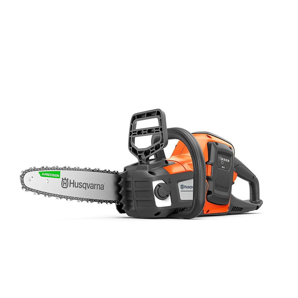 Husqvarna 215i ar akumulatoru un lādētāju