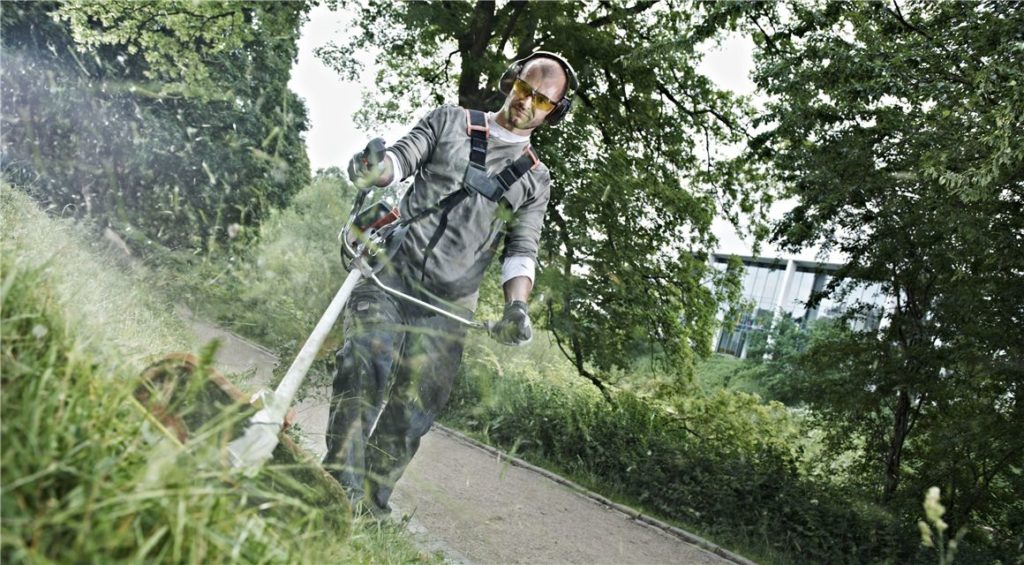 Lietas, kas jāņem vērā, iegādājoties krūmgriezi